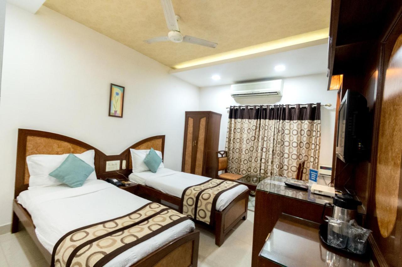 Hotel Annapoorna Residency Secunderabad ภายนอก รูปภาพ