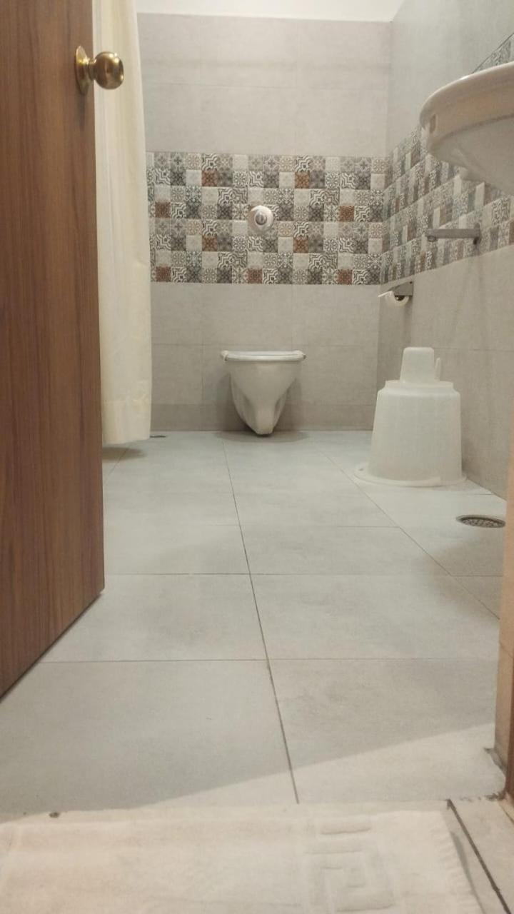 Hotel Annapoorna Residency Secunderabad ภายนอก รูปภาพ
