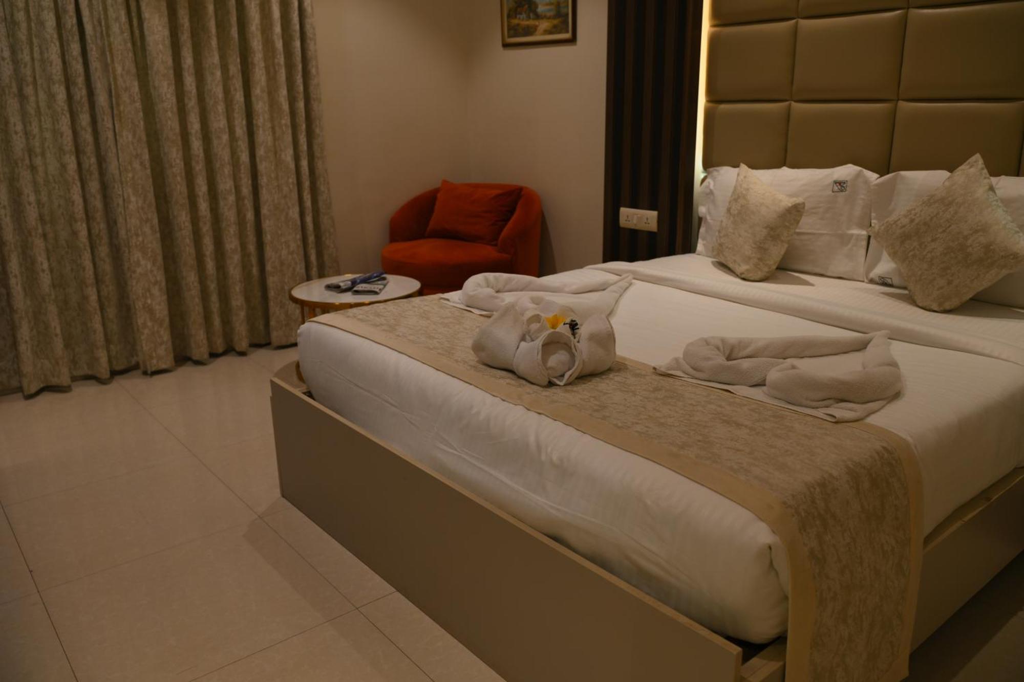 Hotel Annapoorna Residency Secunderabad ภายนอก รูปภาพ