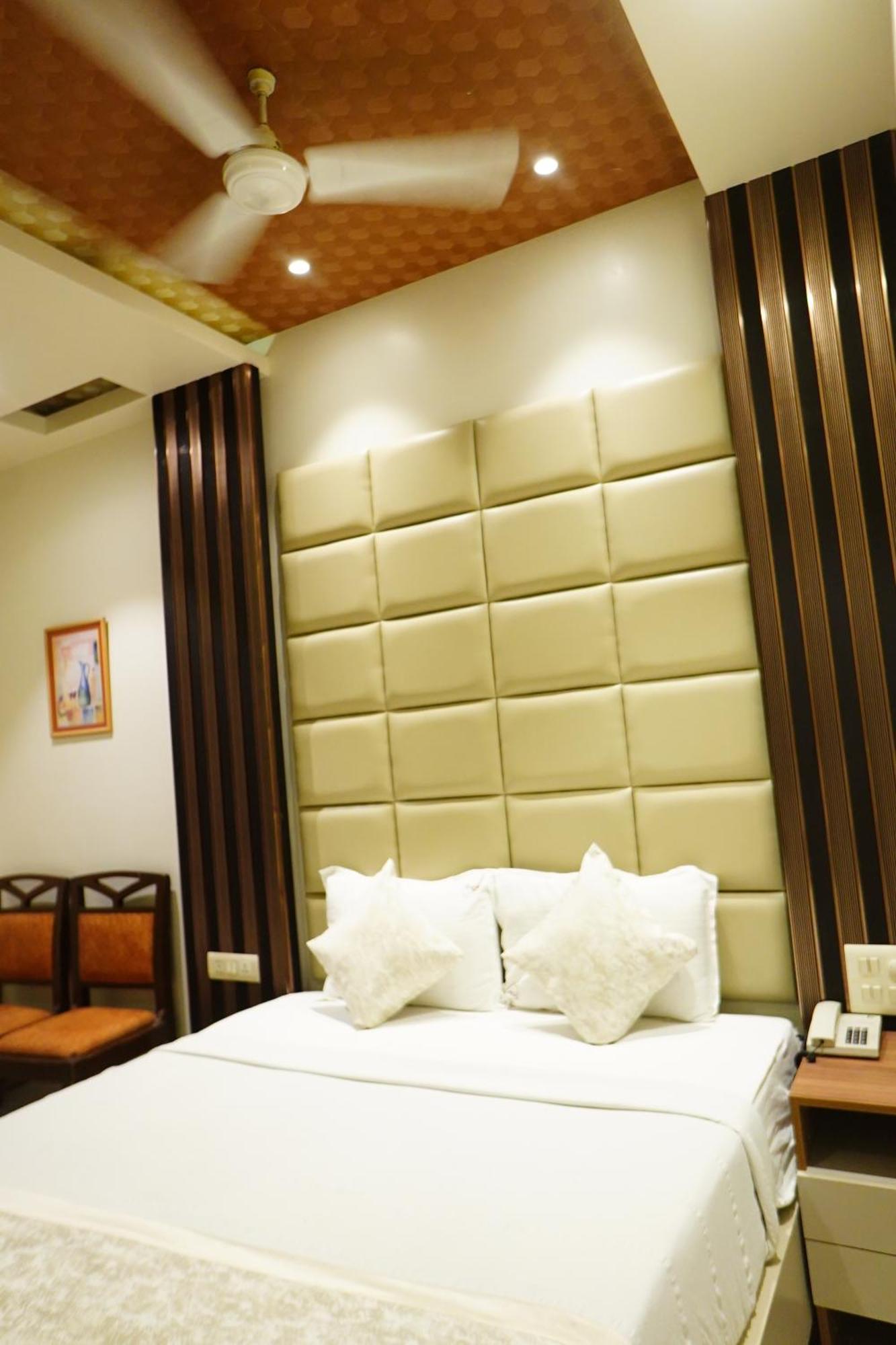 Hotel Annapoorna Residency Secunderabad ภายนอก รูปภาพ