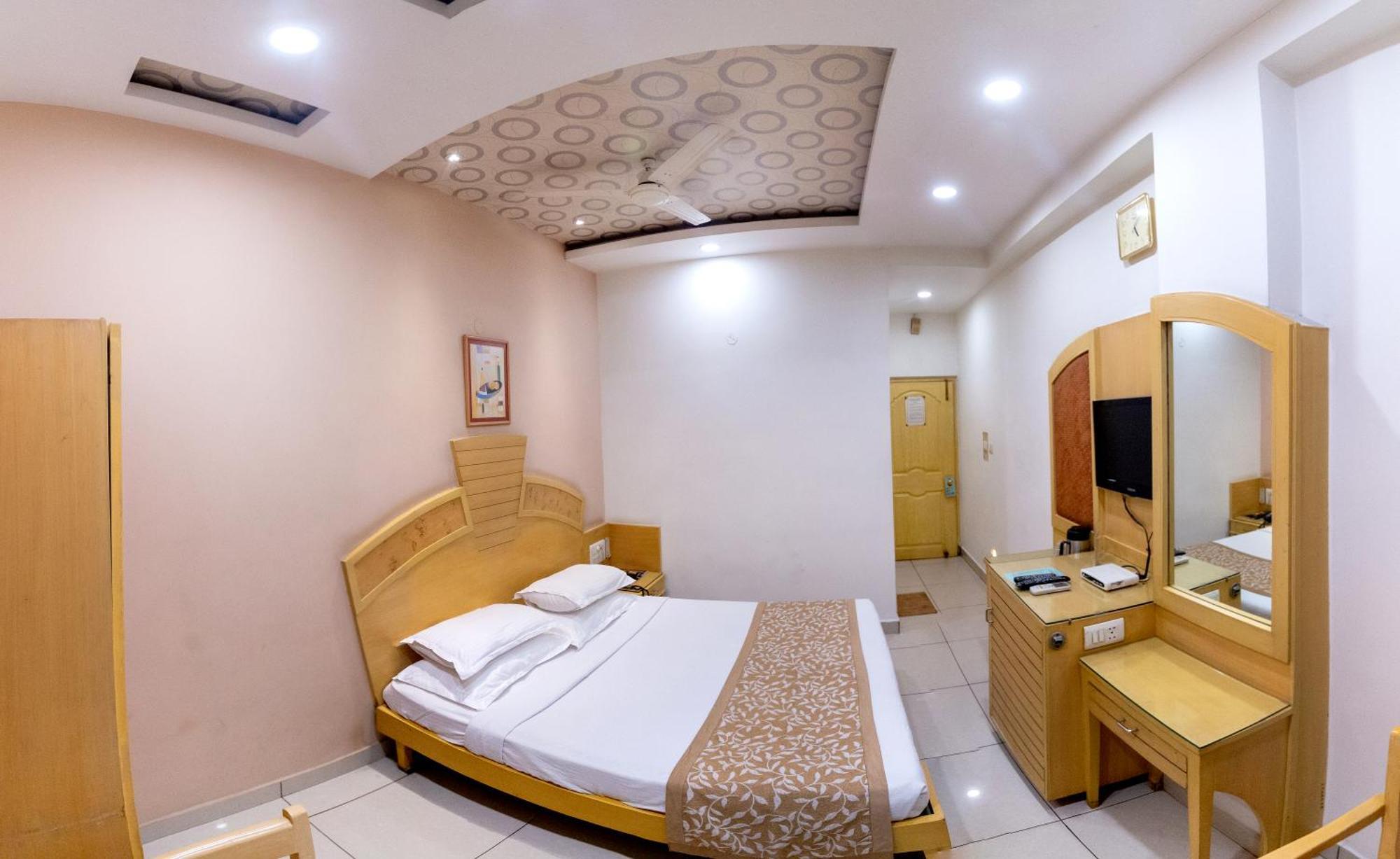 Hotel Annapoorna Residency Secunderabad ภายนอก รูปภาพ