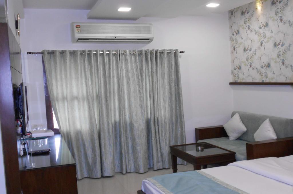 Hotel Annapoorna Residency Secunderabad ภายนอก รูปภาพ